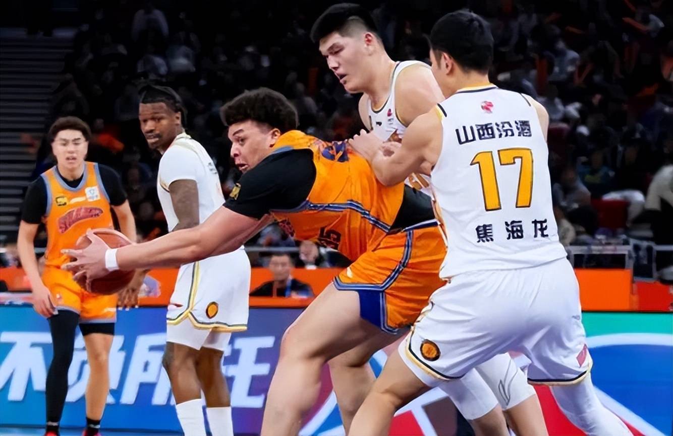 山西男篮惜败比赛，防守端漏洞需尽快修复的简单介绍
